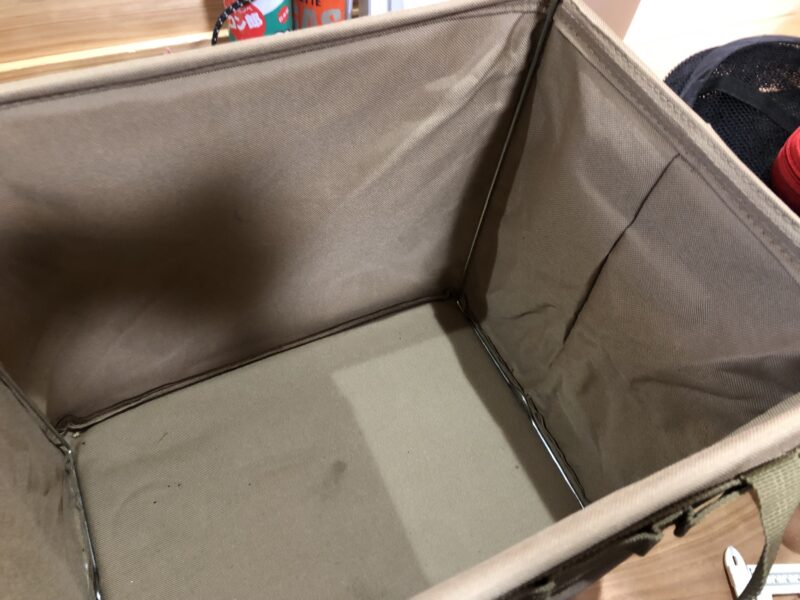 ワットノットワンタッチバケットの内部の画像。収納力の高さがわかる。